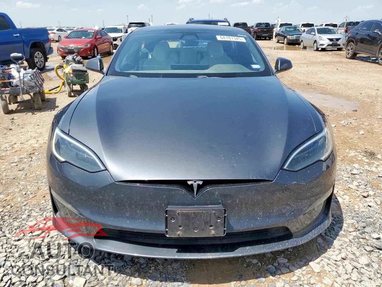 TESLA MODEL S 2022 - 5YJSA1E55NF473112