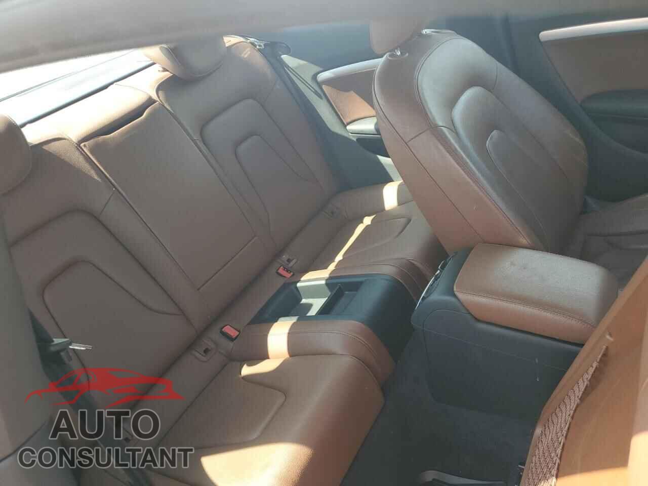 AUDI A5 2012 - WAURFAFR8CA034054