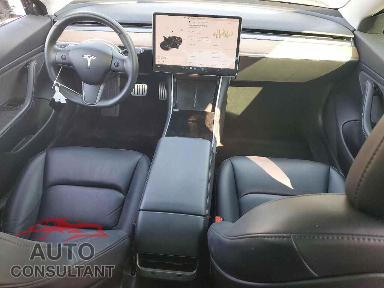 TESLA MODEL 3 2018 - 5YJ3E1EB0JF069675