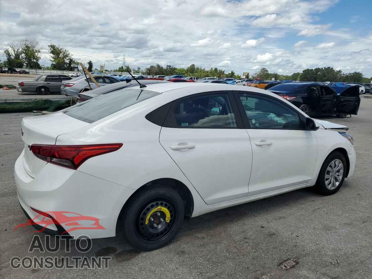 HYUNDAI ACCENT 2021 - 3KPC24A6XME138837