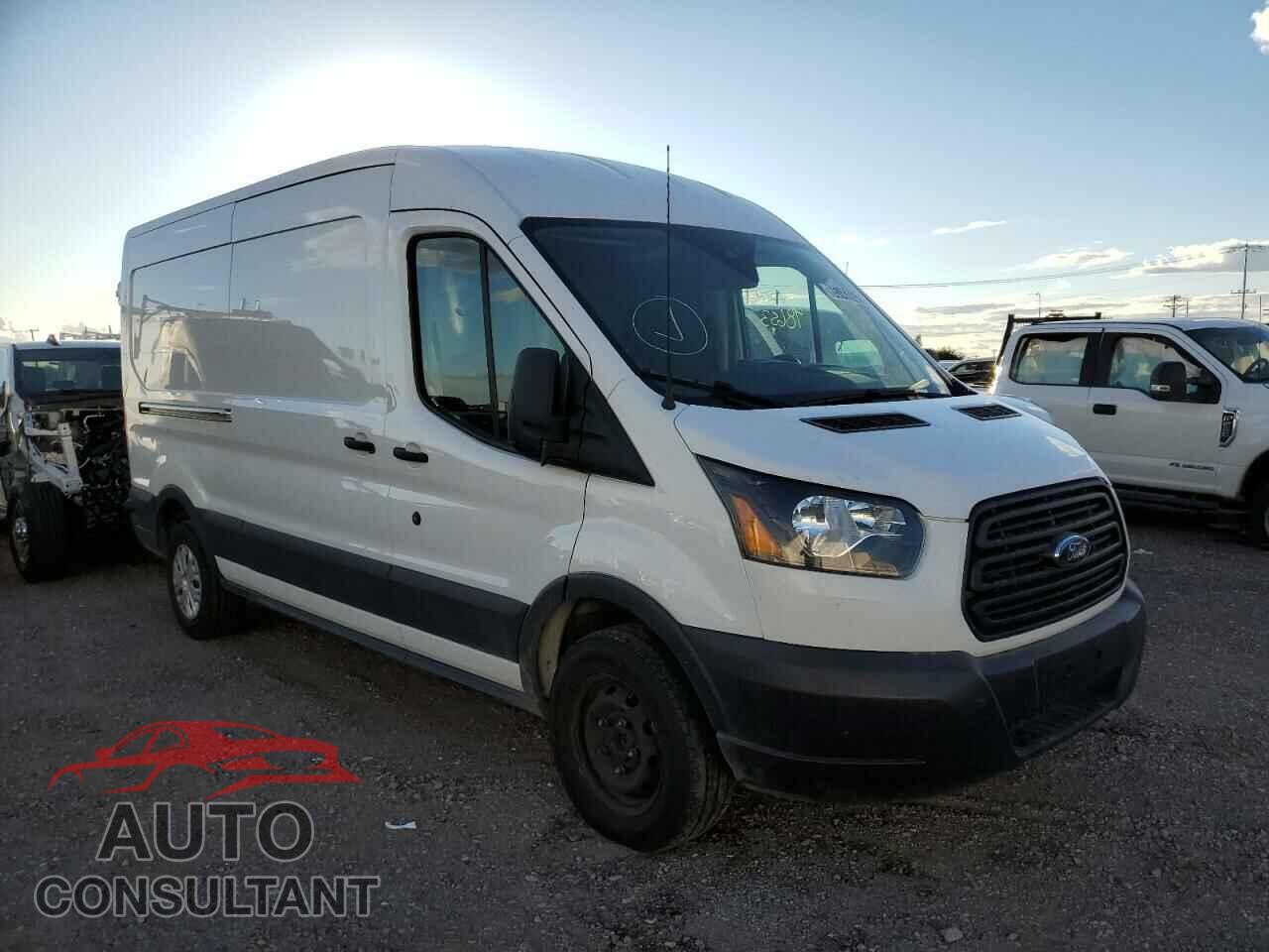FORD TRANSIT 2019 - 1FTYR2CM1KKA87627