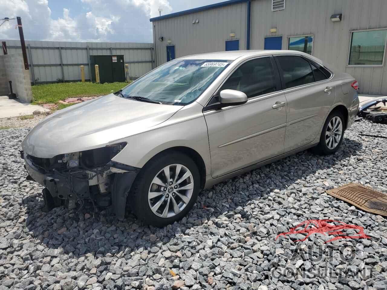 TOYOTA CAMRY 2016 - 4T1BF1FK2GU529969