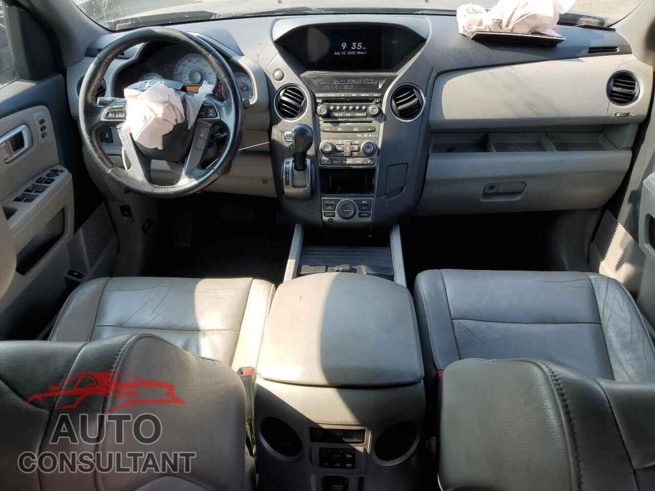 HONDA PILOT 2013 - 5FNYF3H91DB005883