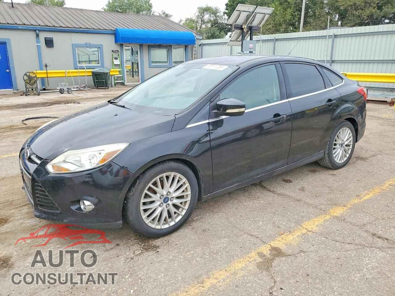 FORD FOCUS 2012 - 1FAHP3H27CL477958