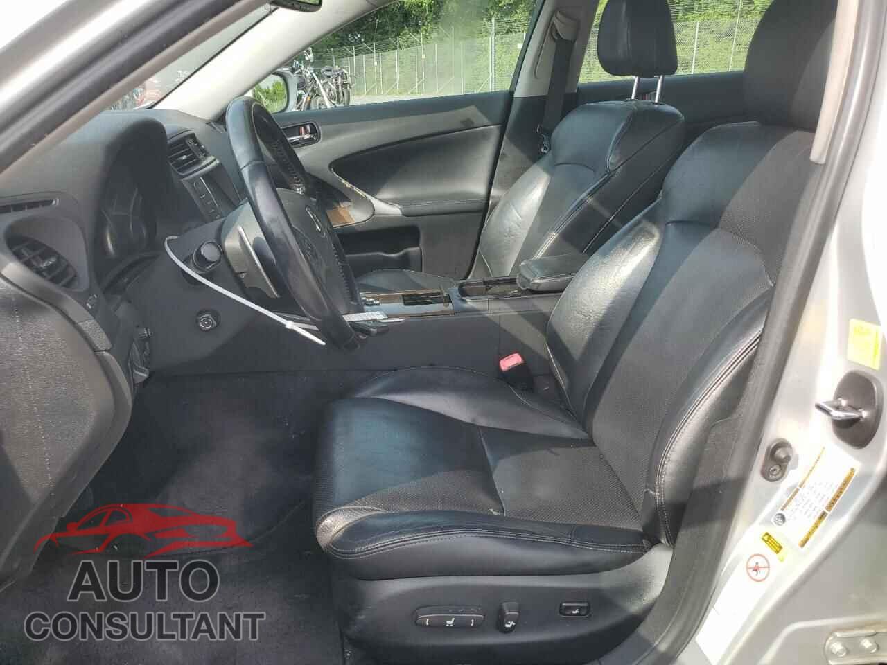 LEXUS IS 2010 - JTHCF5C23A5041683