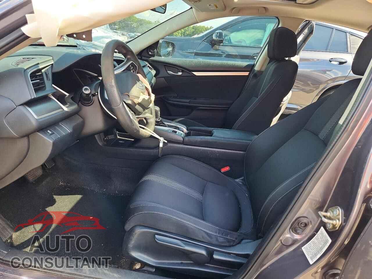HONDA CIVIC 2017 - 19XFC2F74HE207415