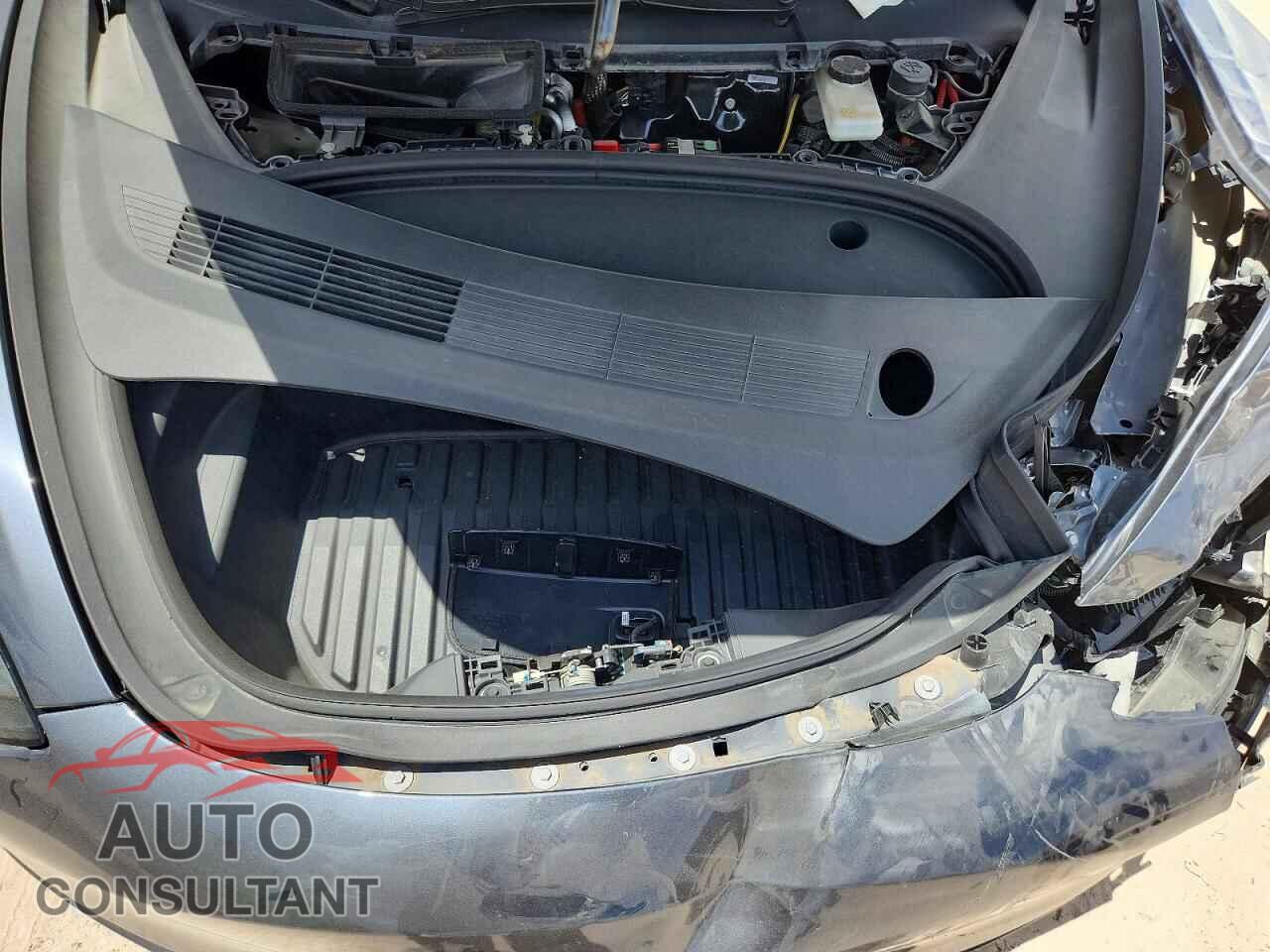TESLA MODEL 3 2023 - 5YJ3E1EA2PF671901