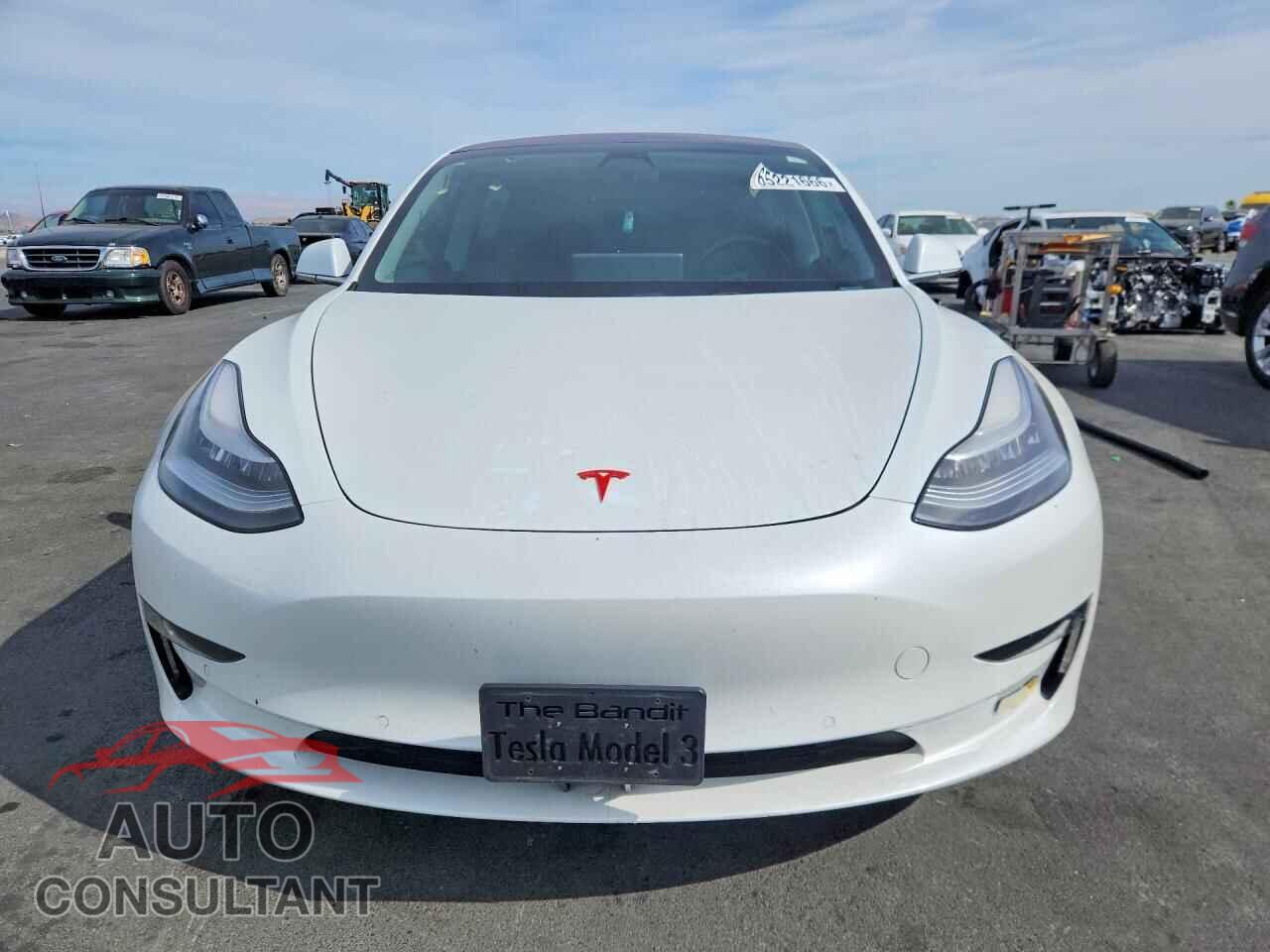 TESLA MODEL 3 2018 - 5YJ3E1EA0JF062569