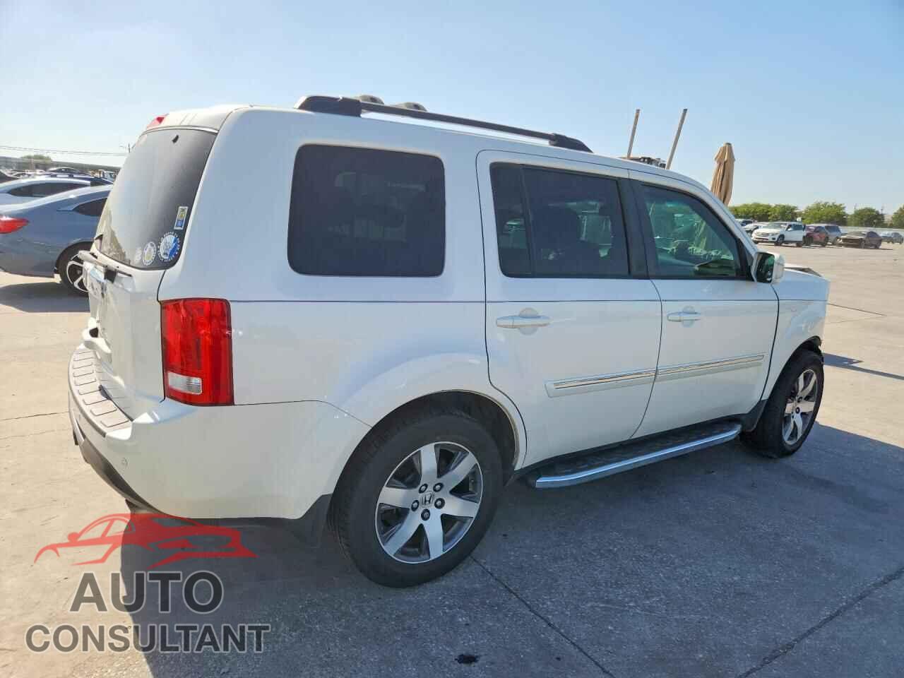HONDA PILOT 2013 - 5FNYF4H92DB066150