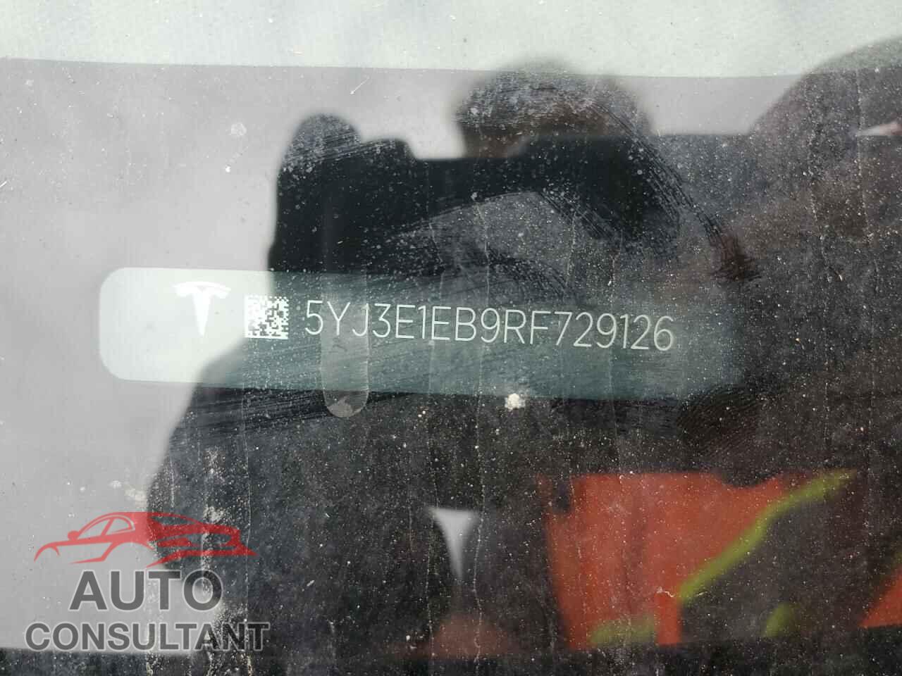 TESLA MODEL 3 2024 - 5YJ3E1EB9RF729126