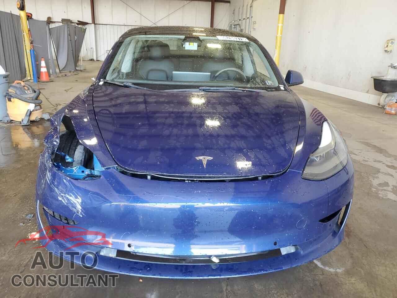 TESLA MODEL 3 2022 - 5YJ3E1EA4NF372648