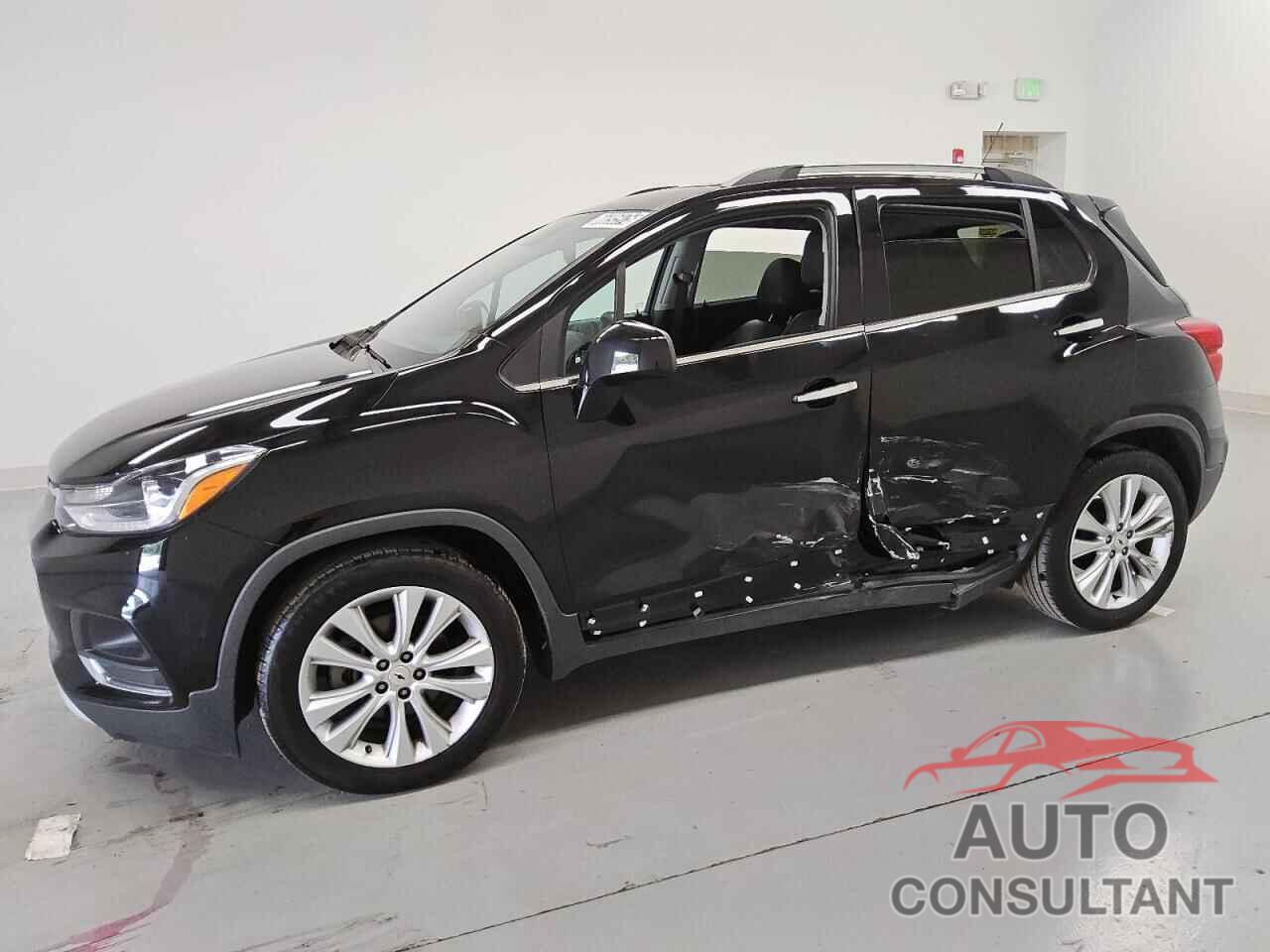 CHEVROLET TRAX 2020 - 3GNCJMSB6LL181586