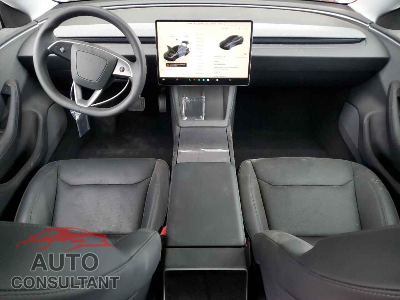 TESLA MODEL 3 2025 - 5YJ3E1EA2SF971317