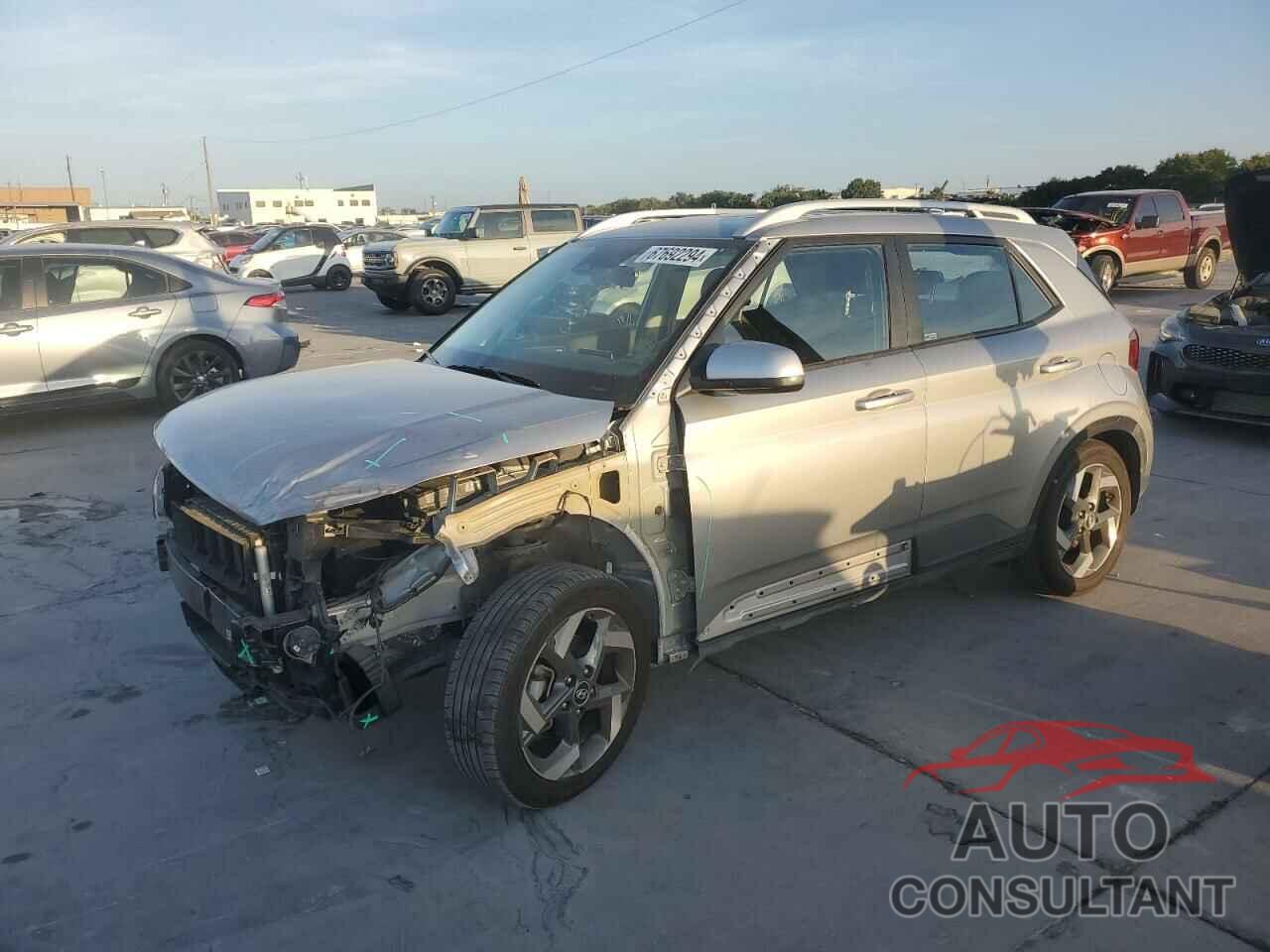 HYUNDAI VENUE 2023 - KMHRC8A3XPU269157