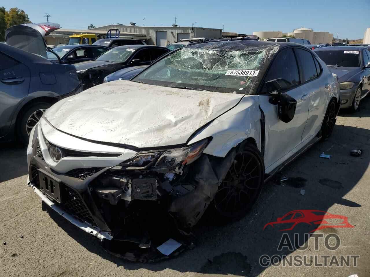 TOYOTA CAMRY 2022 - 4T1KZ1AK1NU060370