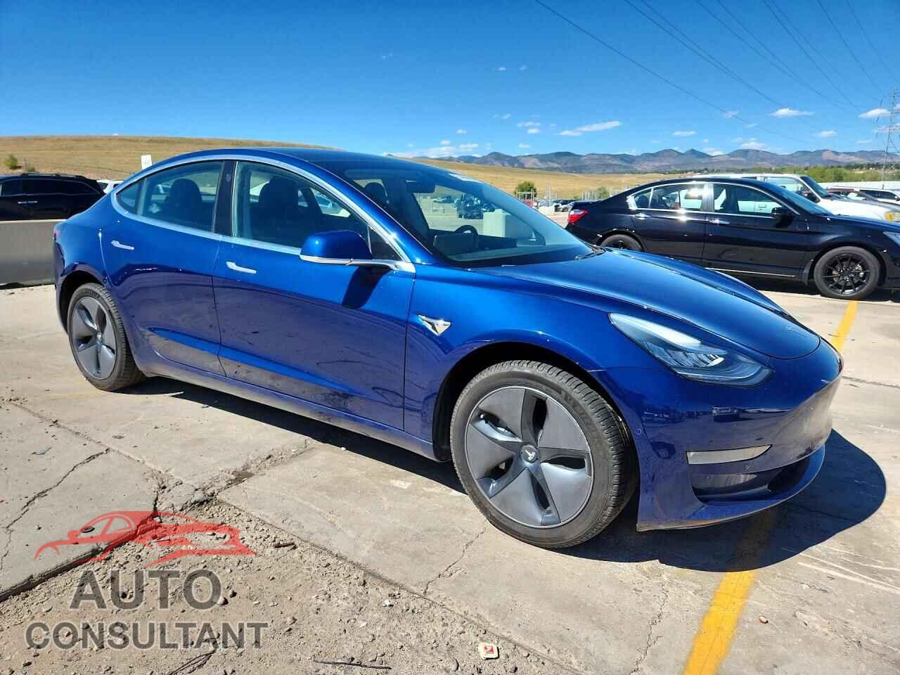 TESLA MODEL 3 2019 - 5YJ3E1EA5KF326323