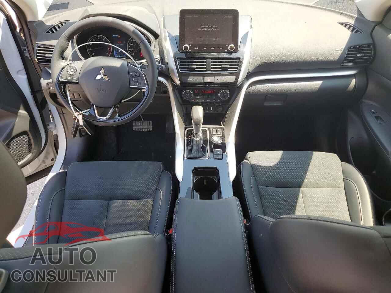 MITSUBISHI ECLIPSE 2025 - JA4ATWAA6SZ048004