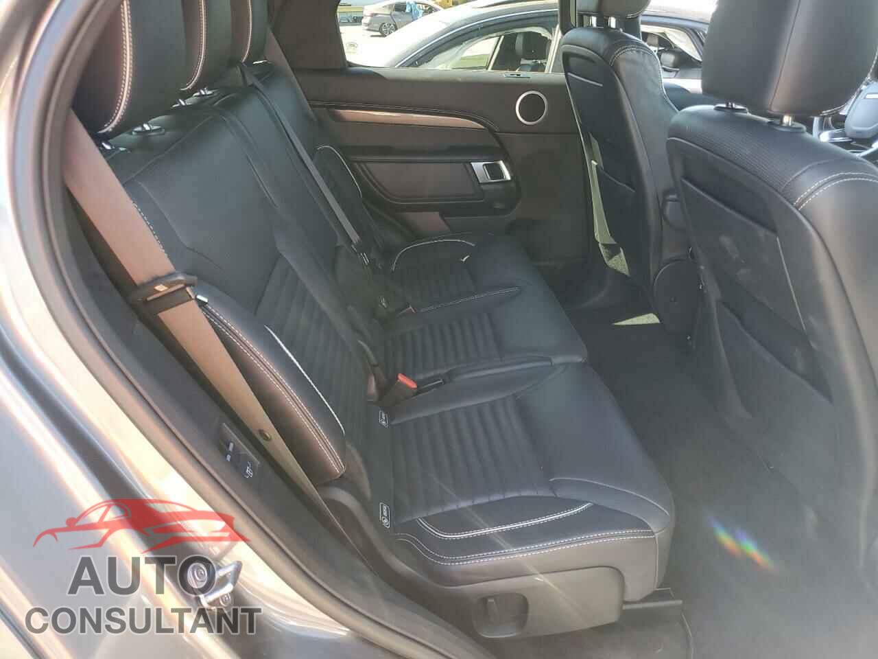 LAND ROVER DISCOVERY 2017 - SALRRBBV3HA042470