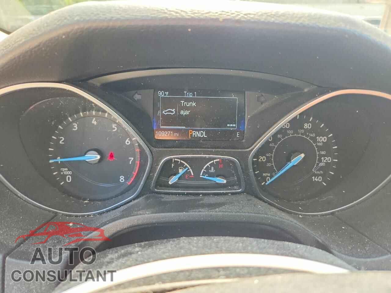 FORD FOCUS 2015 - 1FADP3F29FL201920