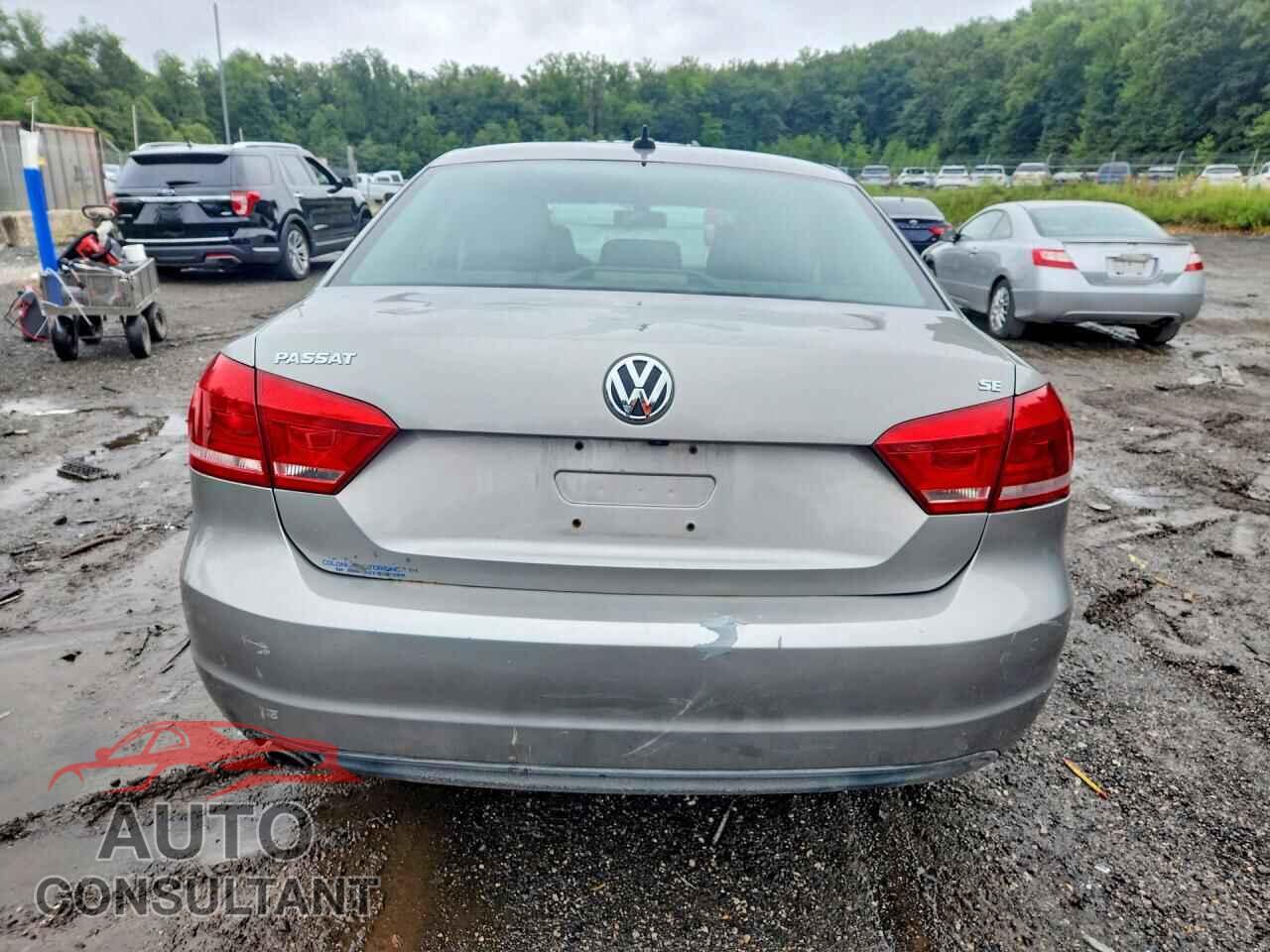 VOLKSWAGEN PASSAT 2014 - 1VWBP7A3XEC007837