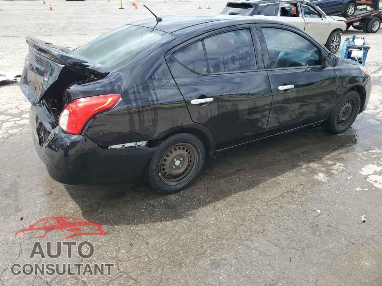 NISSAN VERSA 2017 - 3N1CN7AP1HL872014