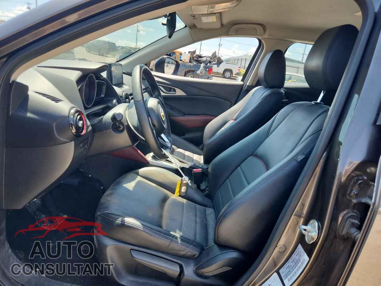 MAZDA CX-3 2018 - JM1DKDC7XJ1324855