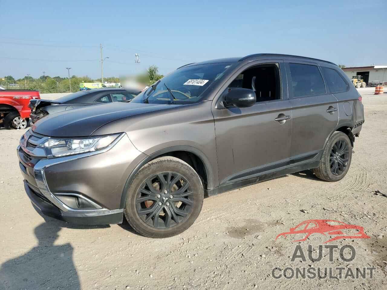 MITSUBISHI OUTLANDER 2018 - JA4AZ3A33JZ020688