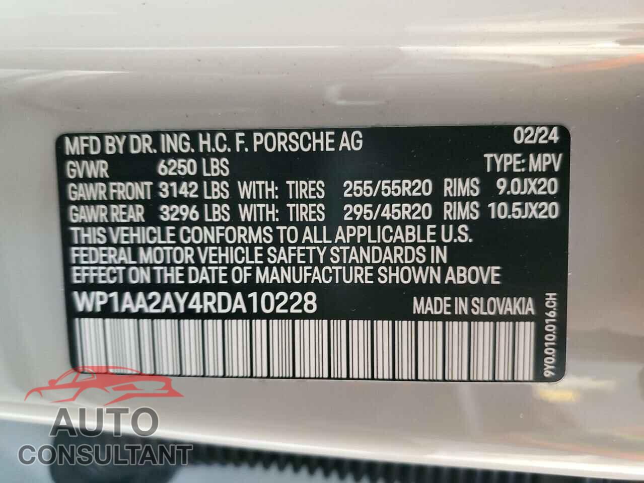 PORSCHE CAYENNE 2024 - WP1AA2AY4RDA10228