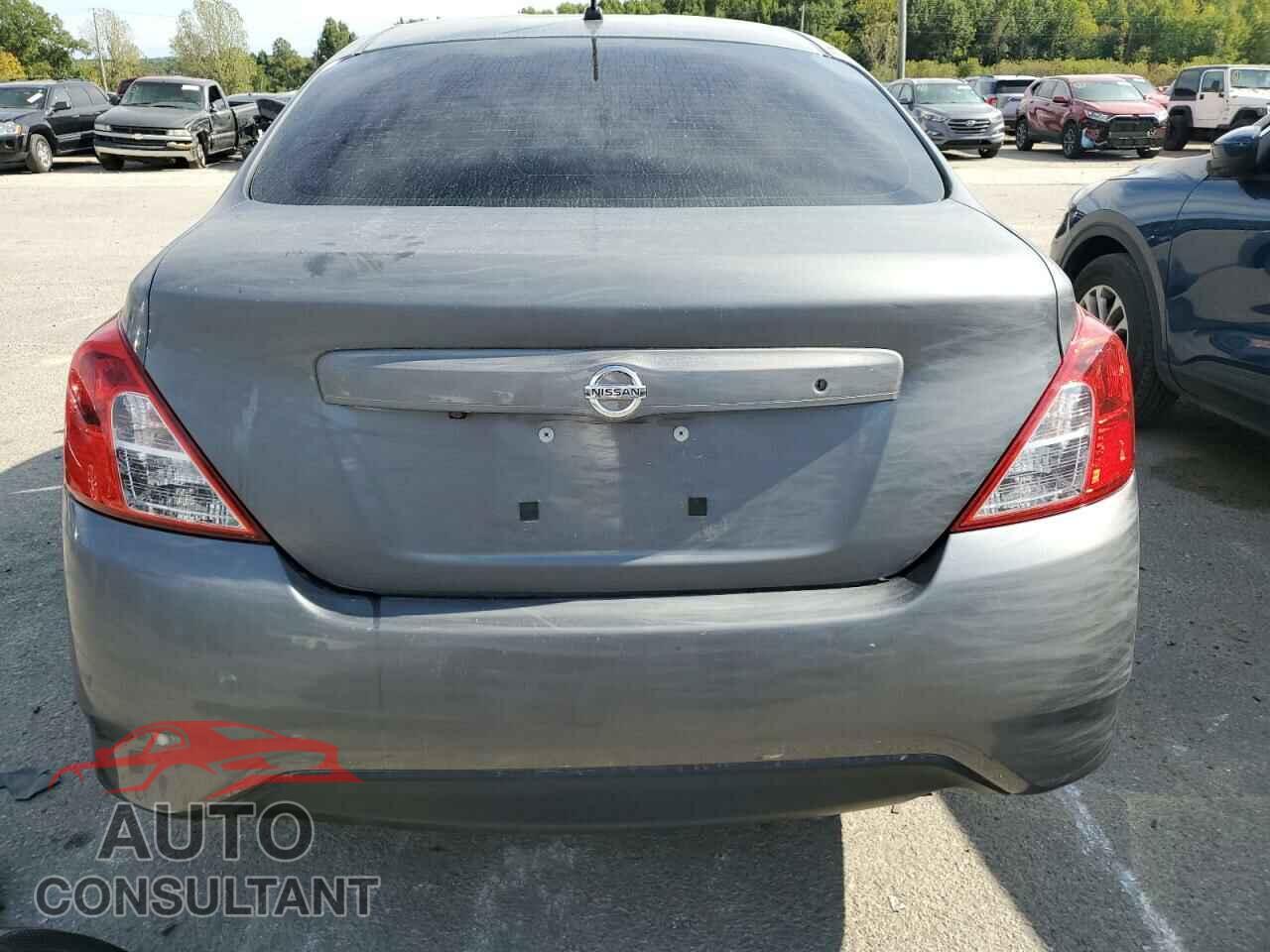 NISSAN VERSA 2019 - 3N1CN7AP3KL879893