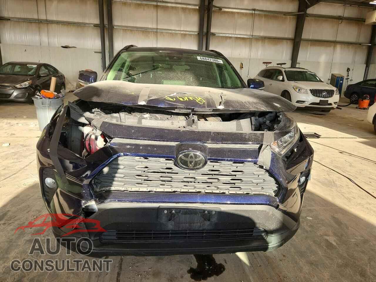 TOYOTA RAV4 2019 - JTMP1RFVXKJ018683