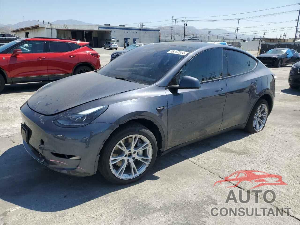 TESLA MODEL Y 2023 - 7SAYGAEE7PF754116