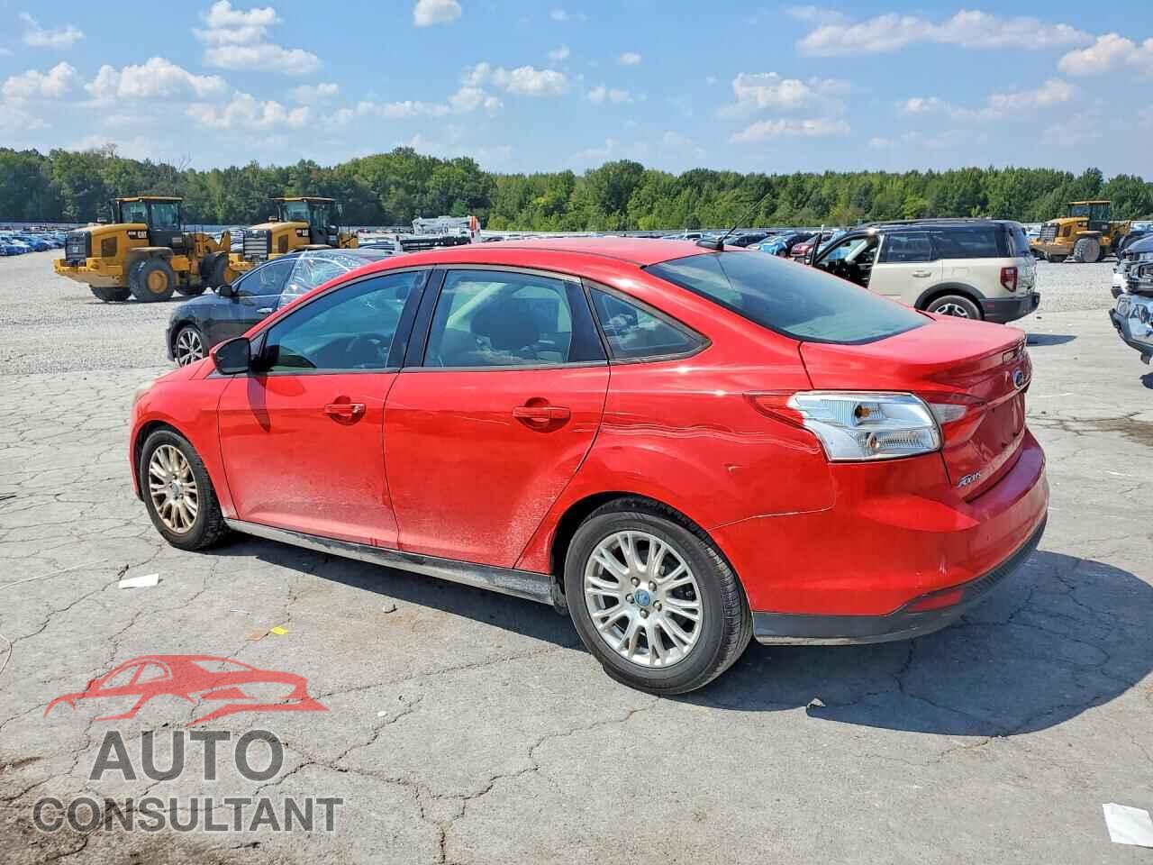 FORD FOCUS 2012 - 1FAHP3F21CL132914