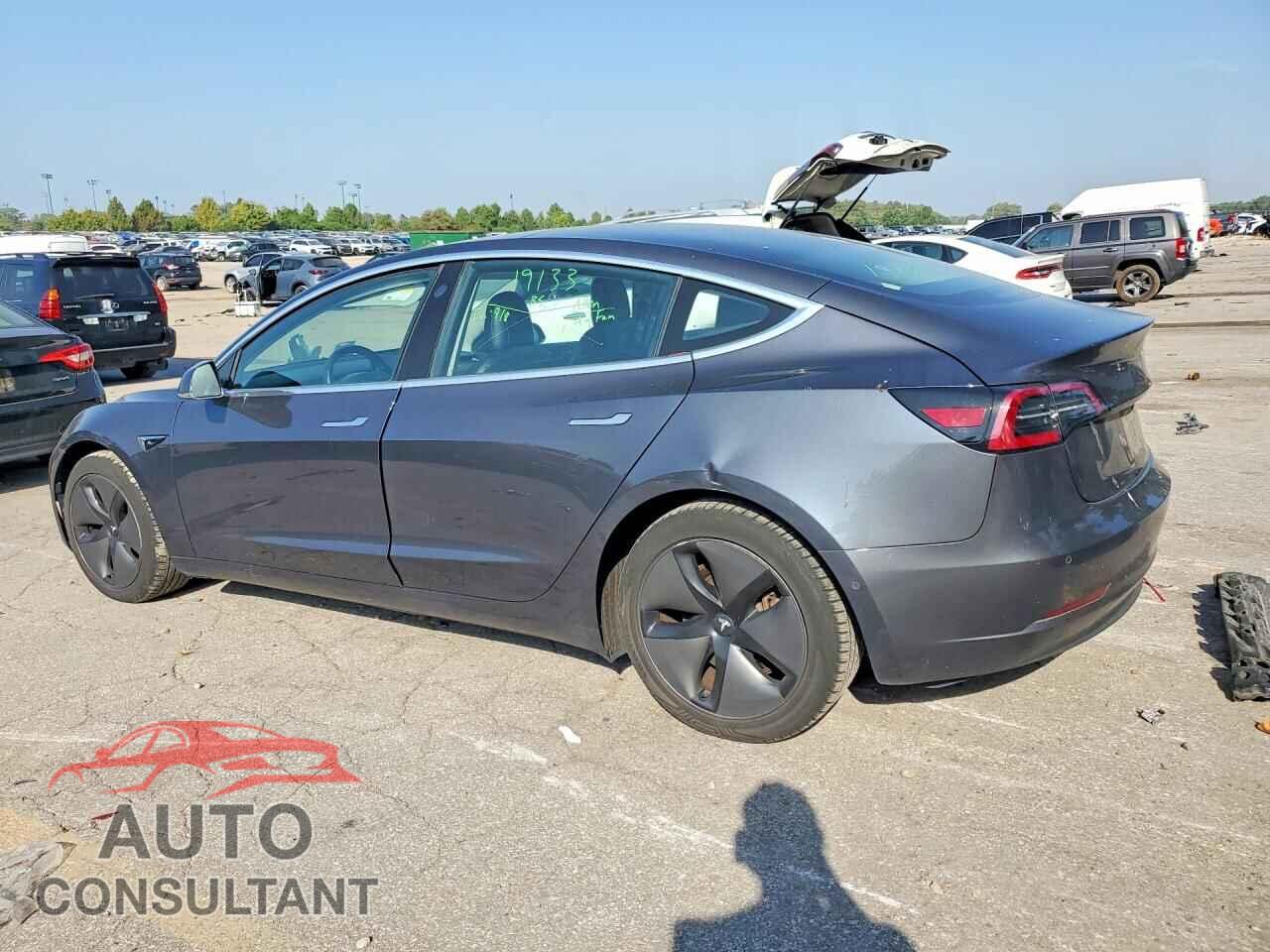 TESLA MODEL 3 2018 - 5YJ3E1EA8JF101862