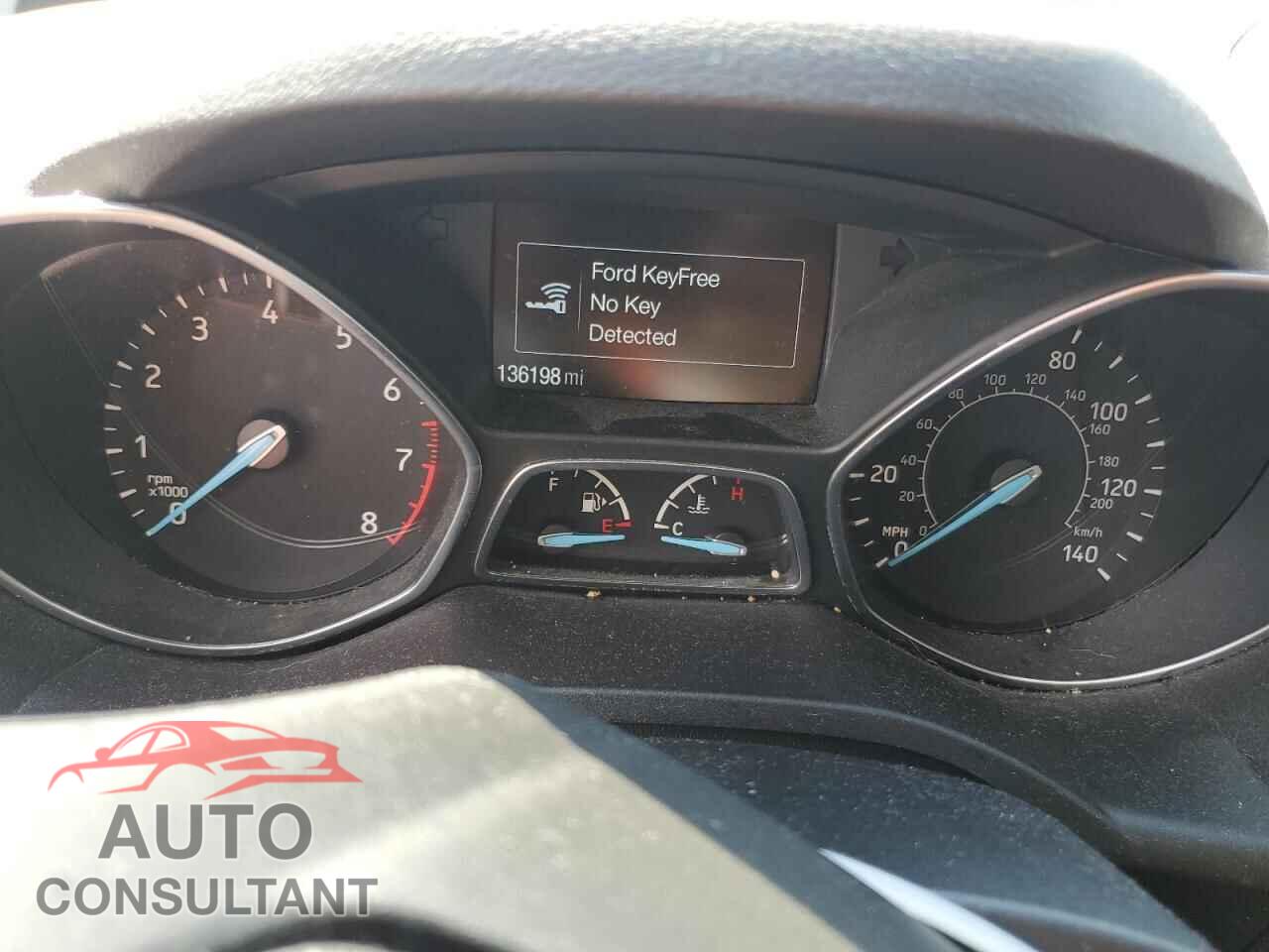 FORD ESCAPE 2017 - 1FMCU9JD4HUD09865