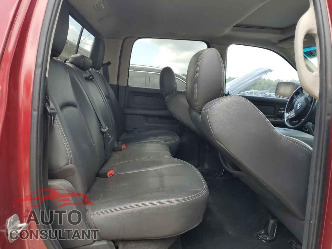 DODGE RAM 1500 2012 - 1C6RD7MT9CS152772