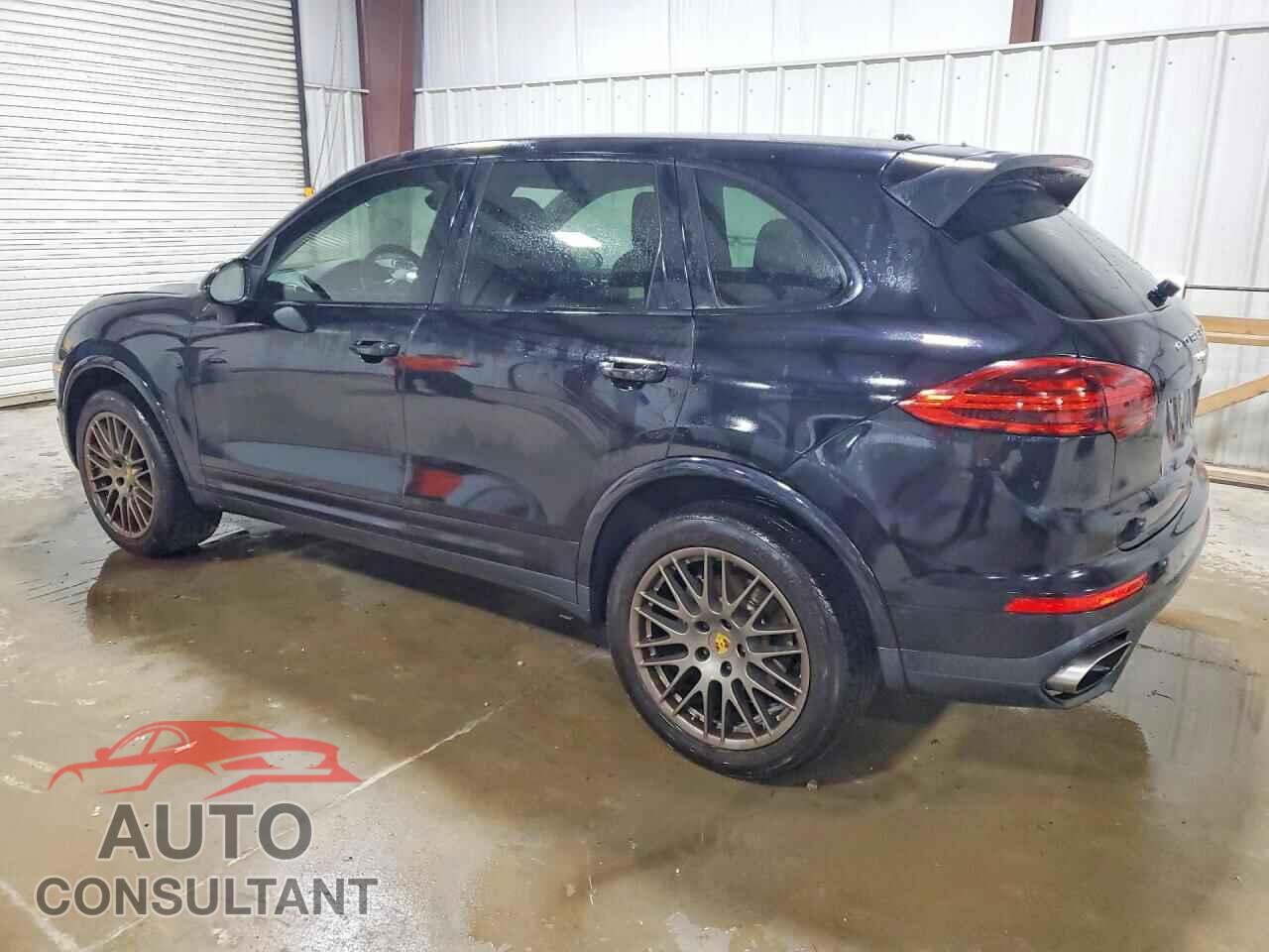 PORSCHE CAYENNE 2018 - WP1AA2A28JKA02371