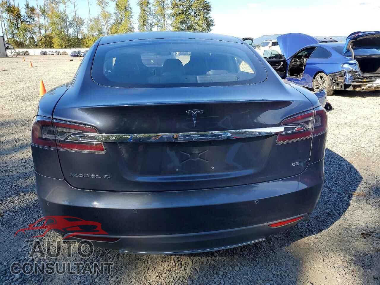 TESLA MODEL S 2014 - 5YJSA1H16EFP66588