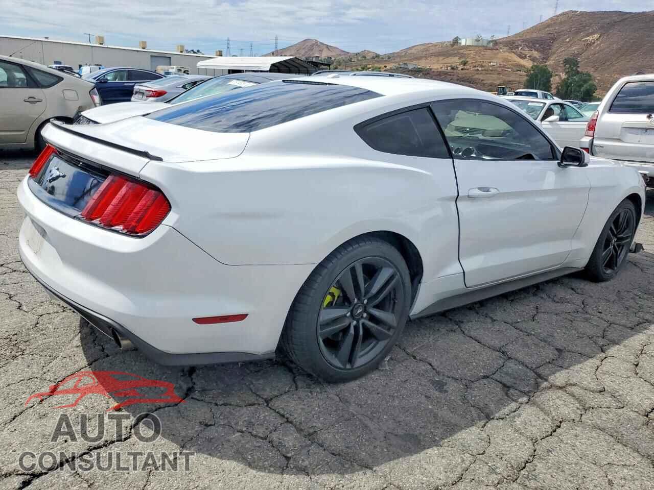FORD MUSTANG 2015 - 1FA6P8TH2F5342914