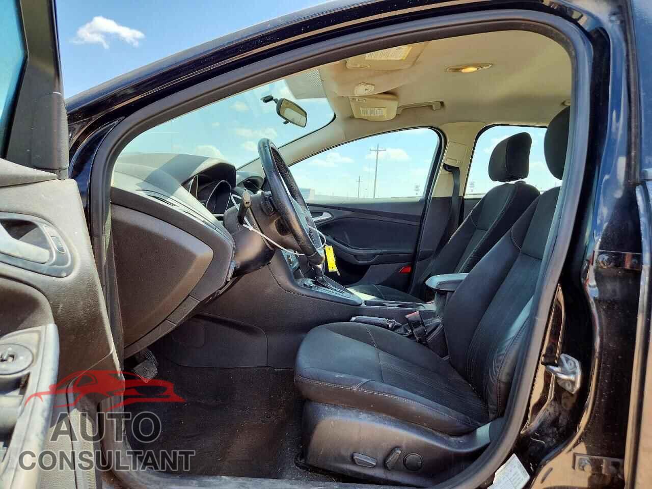 FORD FOCUS 2016 - 1FADP3F20GL301695