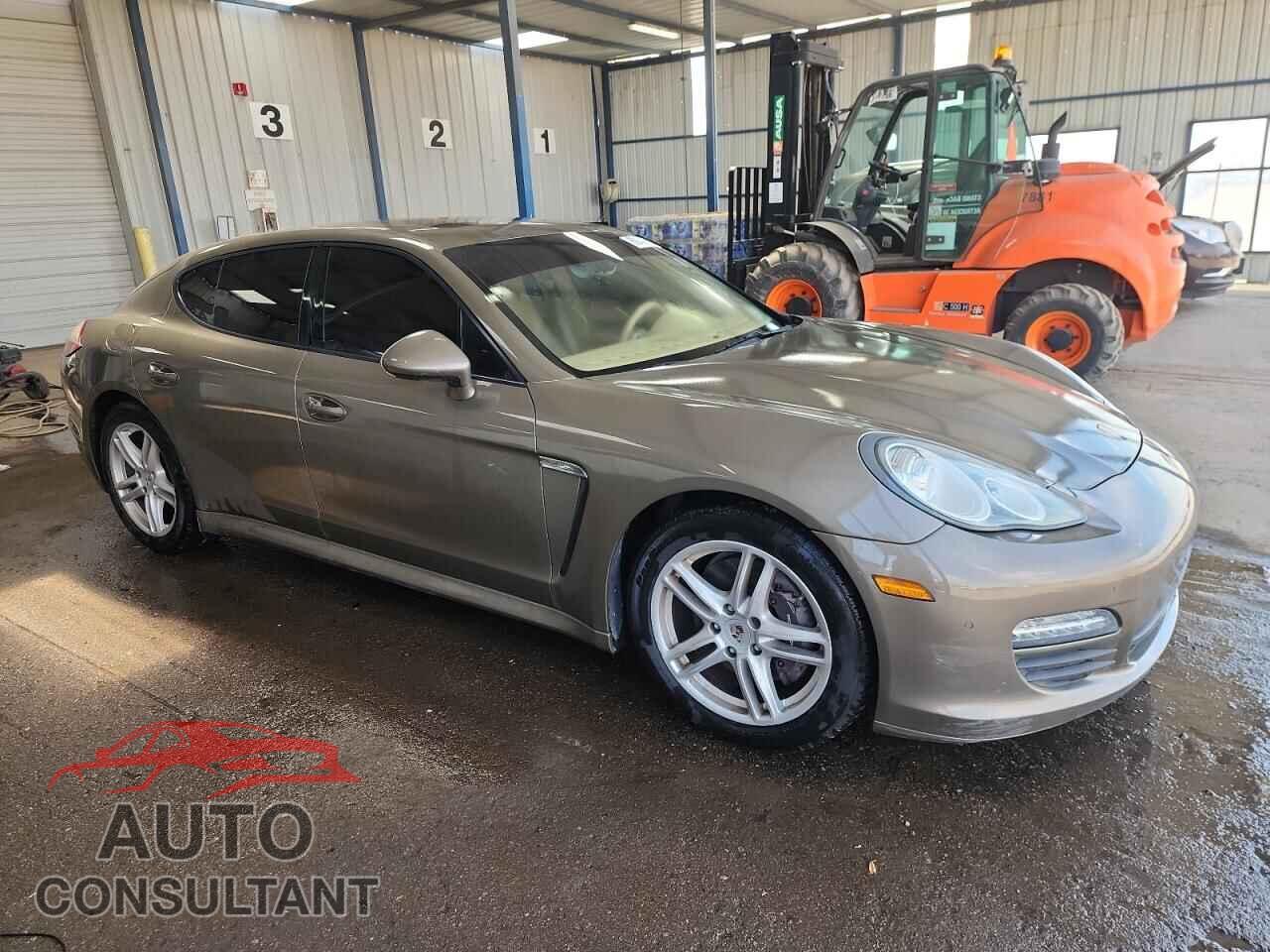 PORSCHE PANAMERA 2011 - WP0AA2A79BL011105