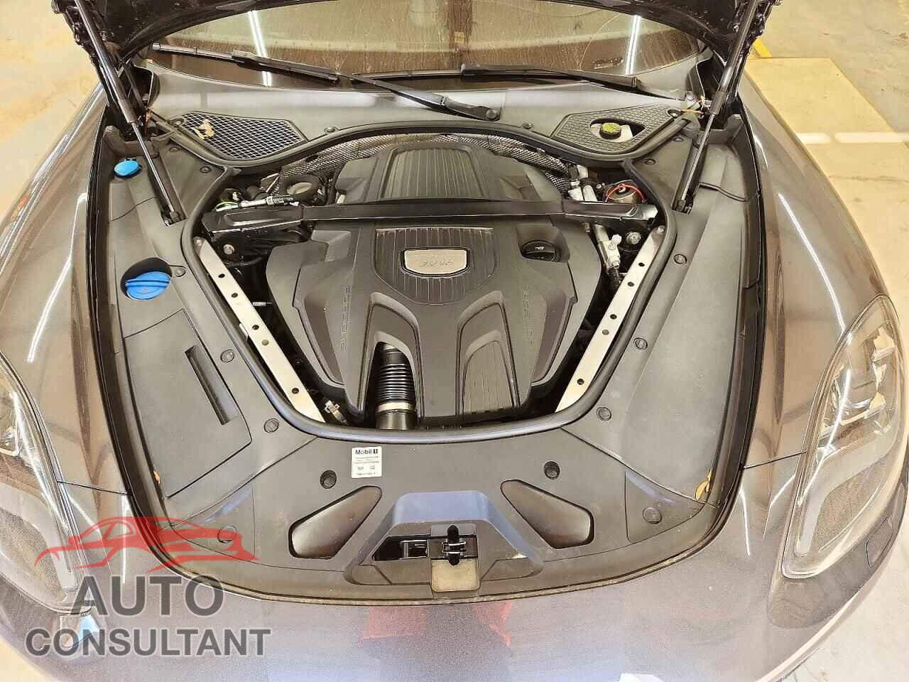 PORSCHE PANAMERA 2017 - WP0AA2A77HL101653