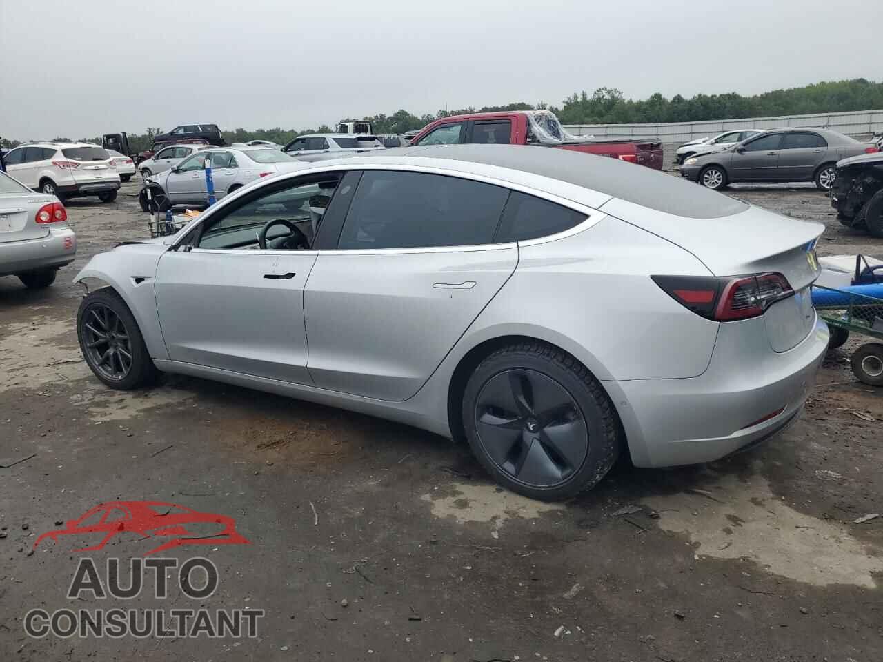 TESLA MODEL 3 2018 - 5YJ3E1EB0JF114596