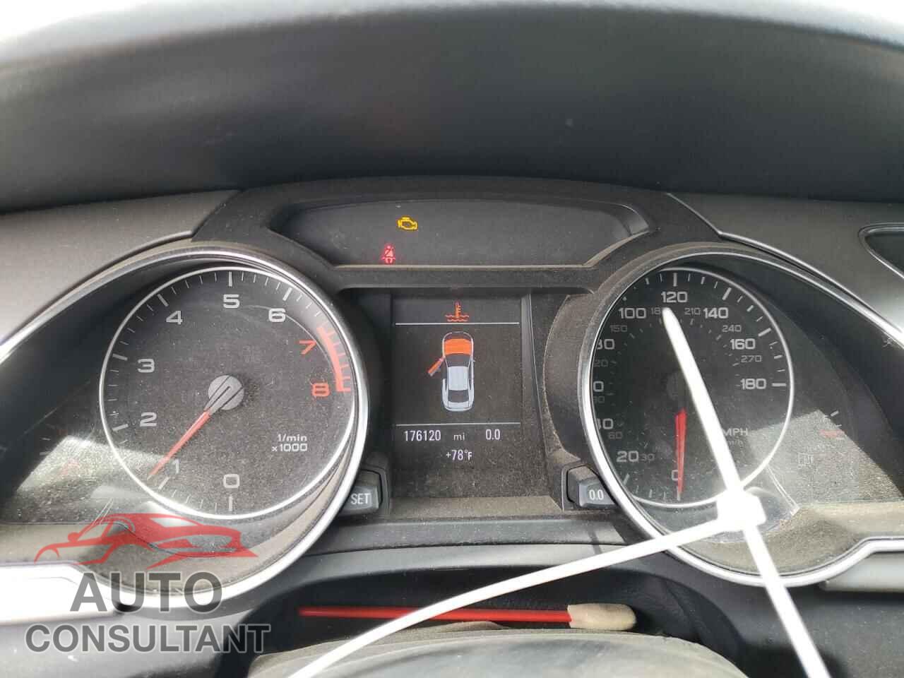 AUDI A5 2011 - WAURFAFR8BA034652