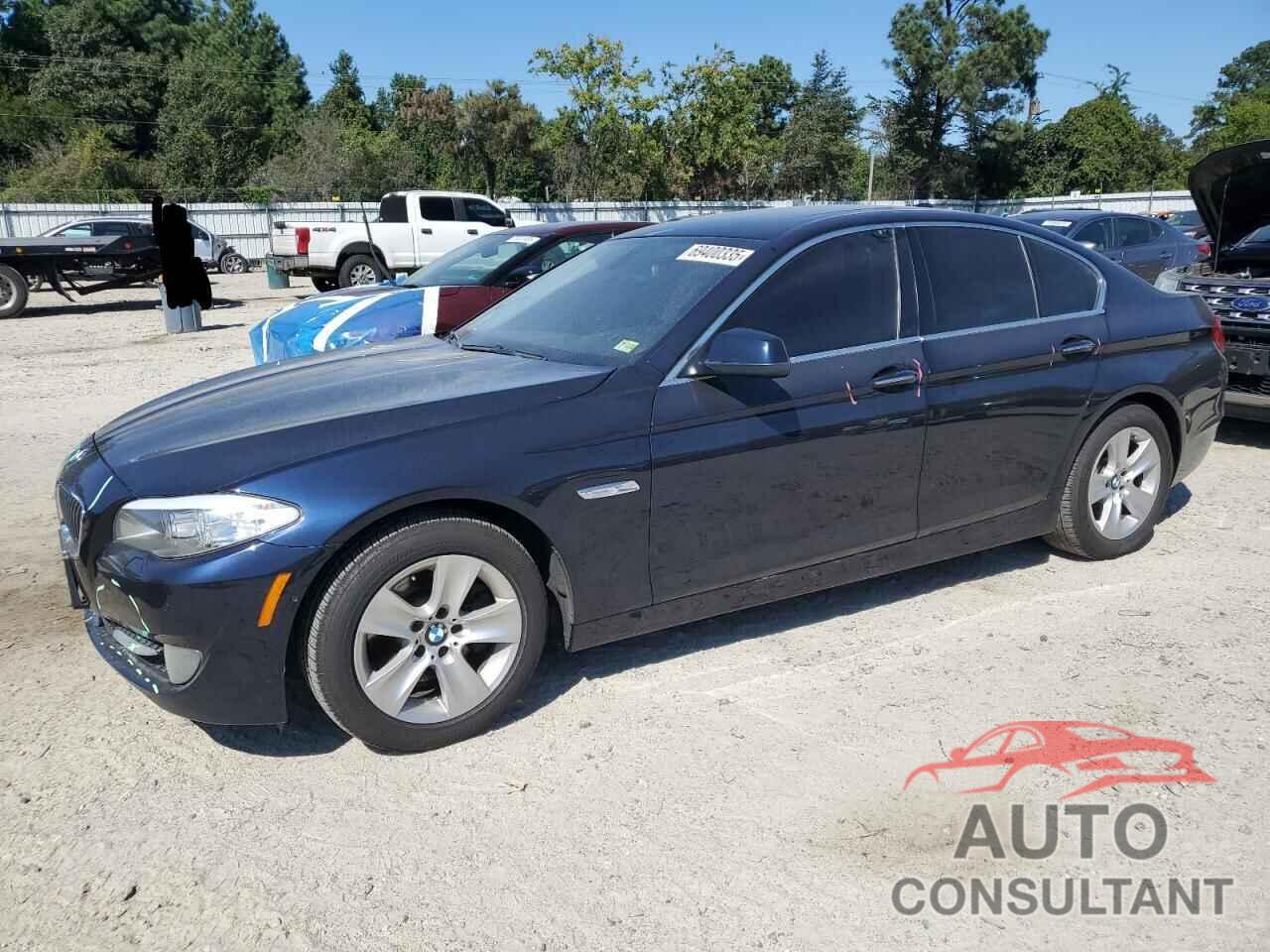 BMW 5 SERIES 2011 - WBAFR1C58BDS36434