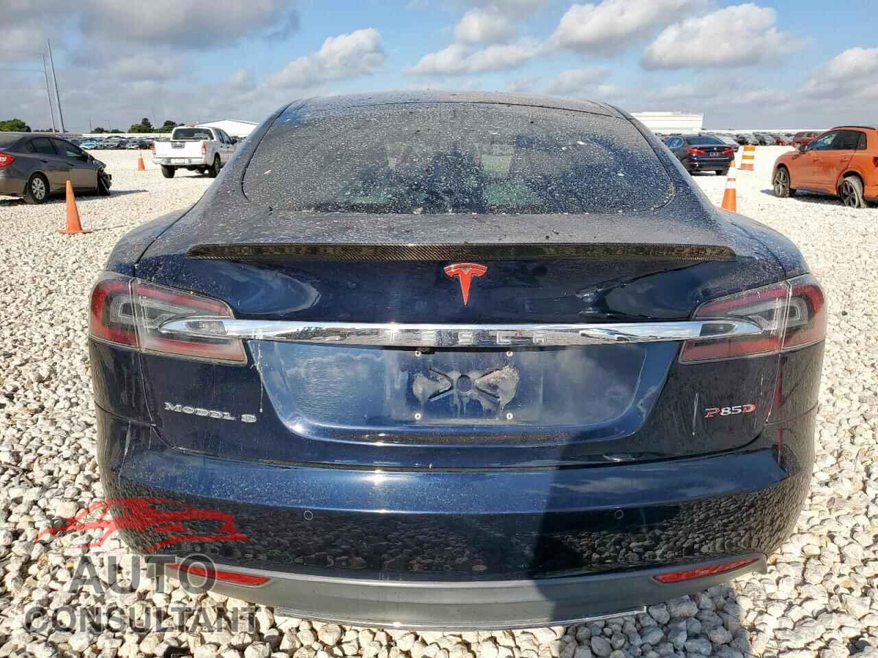TESLA MODEL S 2015 - 5YJSA1H42FF083086
