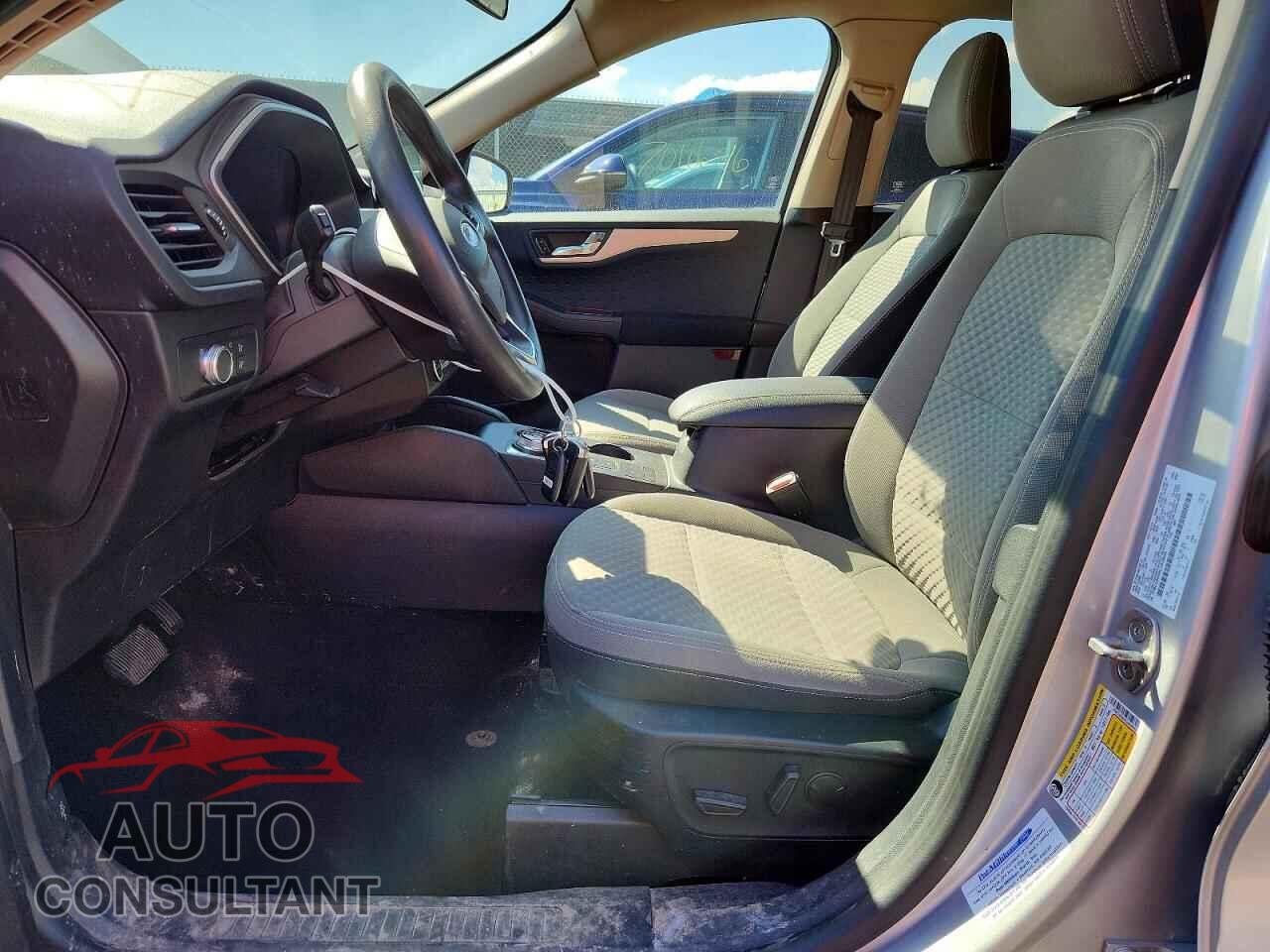 FORD ESCAPE 2020 - 1FMCU0G60LUA29664