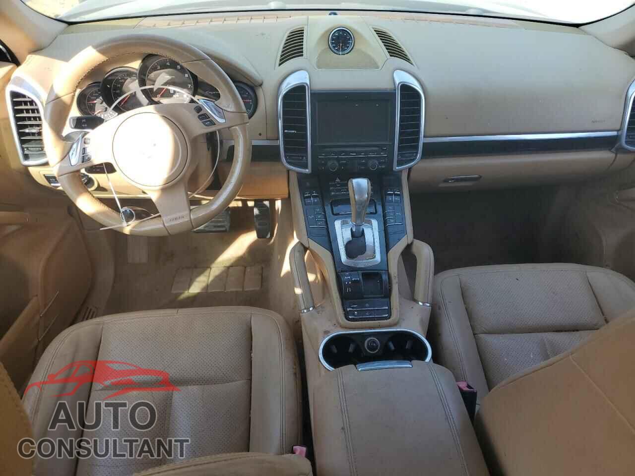 PORSCHE CAYENNE 2012 - WP1AA2A28CLA06529