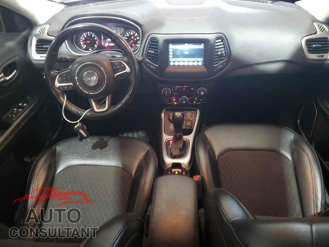 JEEP COMPASS 2020 - 3C4NJDBB2LT120124