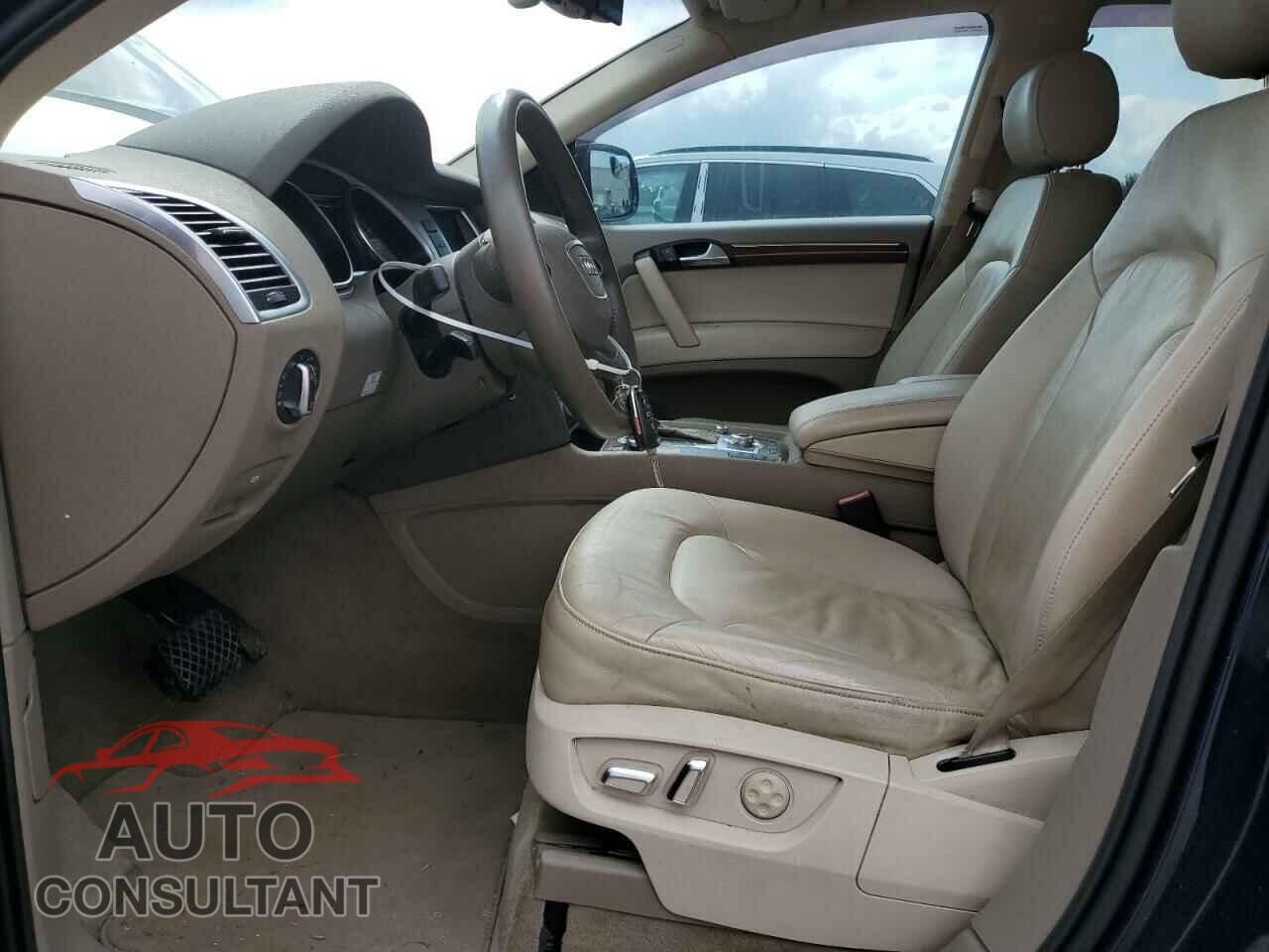 AUDI Q7 2012 - WA1LMBFE8CD005275