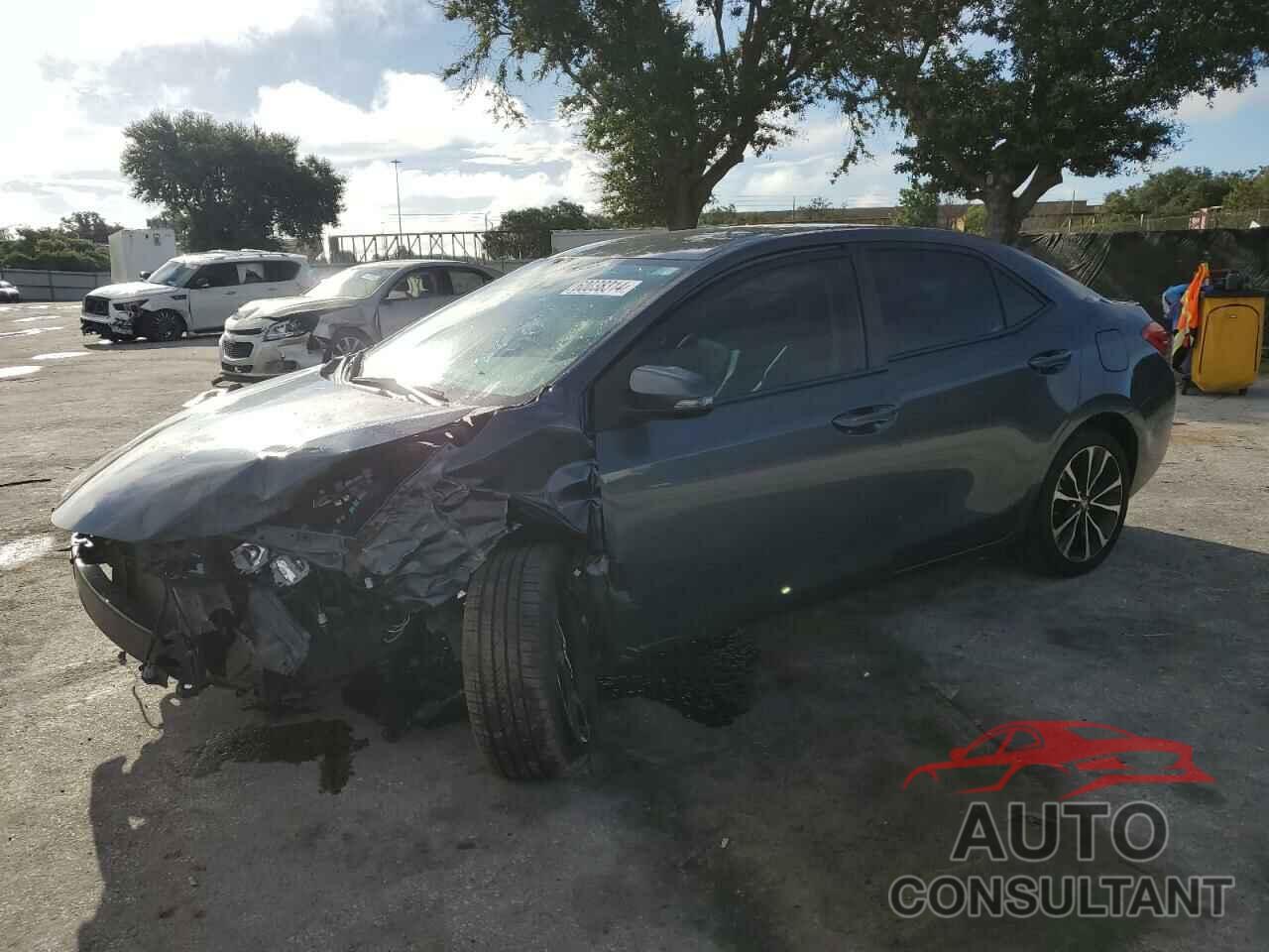 TOYOTA COROLLA 2018 - 2T1BURHE1JC017186